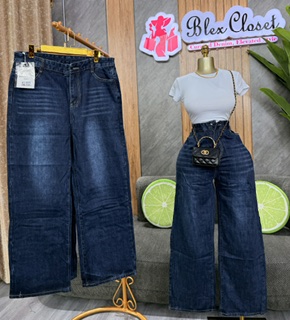 Deep blue non-stretchy jeans
