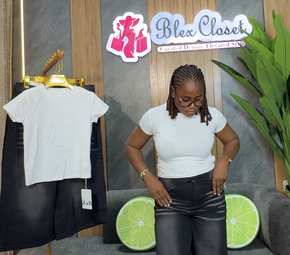 Stretchy stone basic top