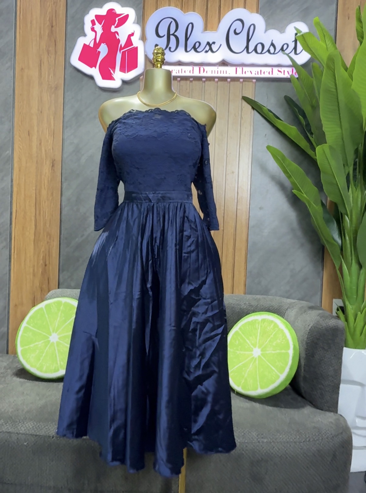 Non stretchy chiffon gown 